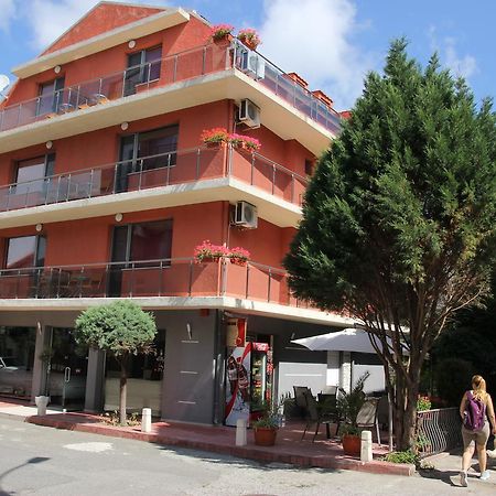 Aparthotel Elly Ahyolu Dış mekan fotoğraf